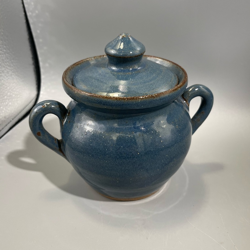 Stone Glazed Pottery Jar with Lid. Rich blue interior & exterior. Shiny